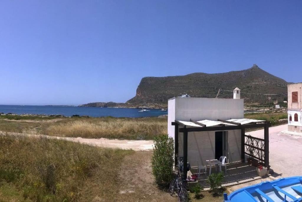 Il Cubo, Monovano Col Mare Su Tre Fronti. Favignana Dış mekan fotoğraf